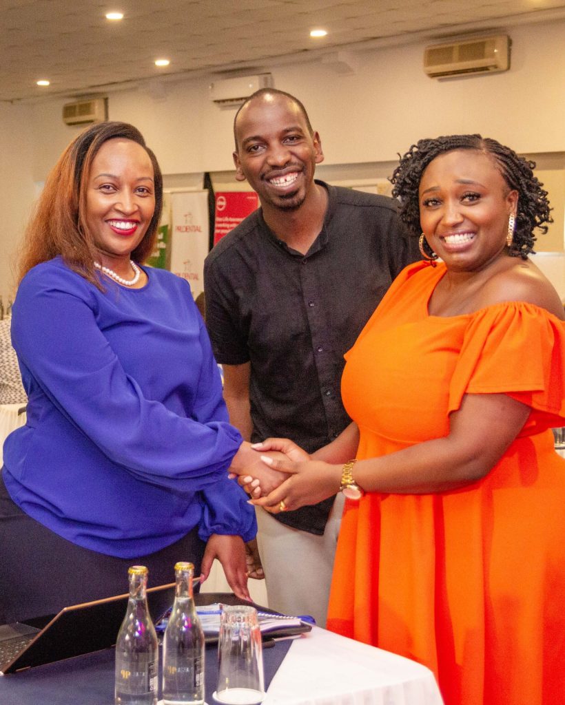 AKPIA EMpowering agents